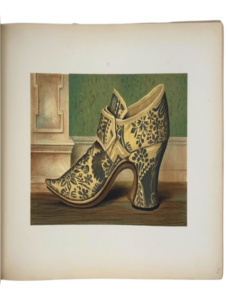 Ladies' Old-Fashioned Shoes